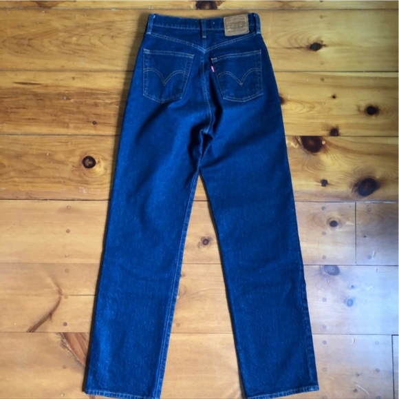 Levi’s Ribcage Straight Blue - Picture 2 of 7